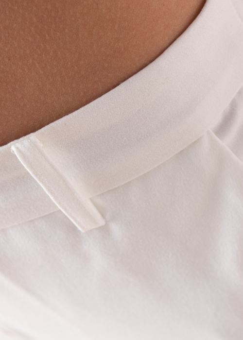 b.young kelnės Danta