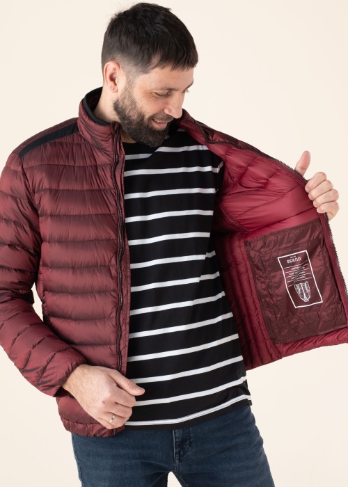 Guess pūkinė striukė