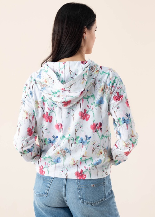 Only Play striukė nuo vėjo Talia