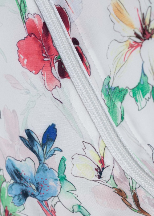 Only Play striukė nuo vėjo Talia