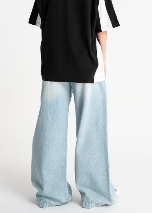 Reporter Young džinsai