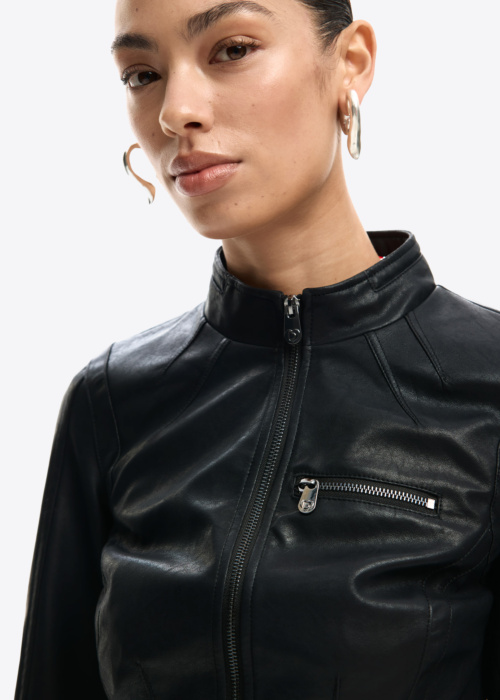 Desigual striukė Danny