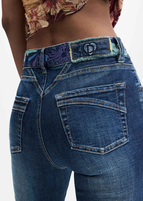 Desigual džinsu bikses Hipbelt