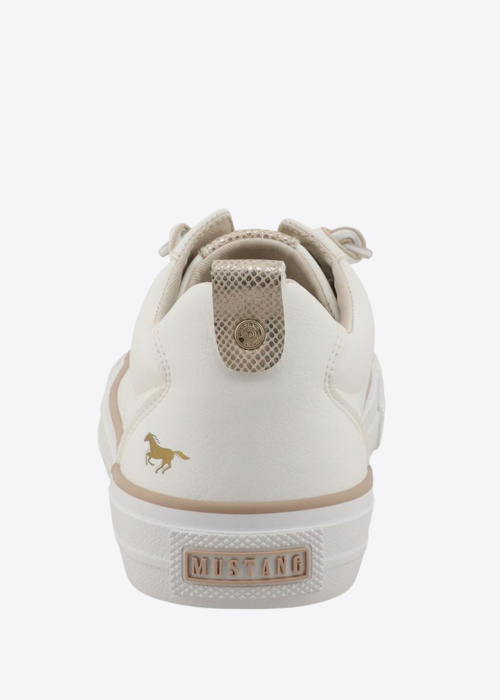 Mustang laisvalaikio batai Ulla