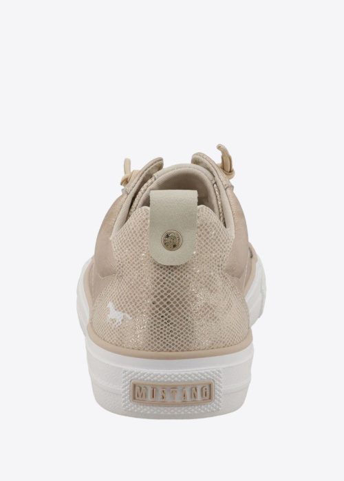 Mustang laisvalaikio batai Ulla