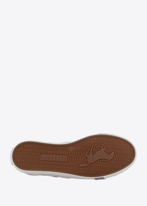 Mustang laisvalaikio batai Winona