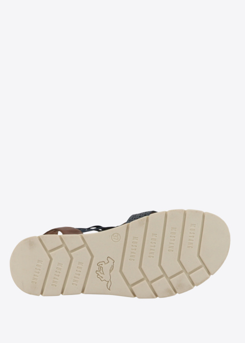 Mustang bateliai Hendrike