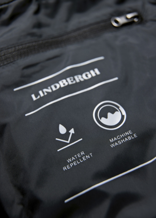 Lindbergh pavasario-rudens striukė