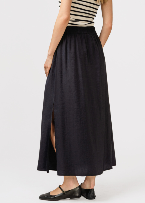 Ivo Nikkolo sijonas Sajah