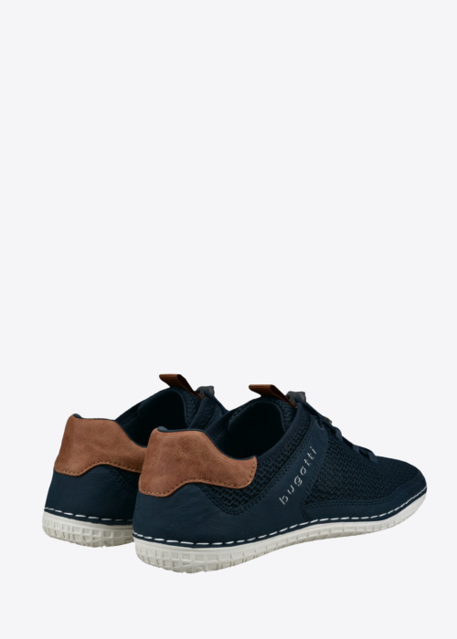 Bugatti laisvalaikio bateliai Bimini