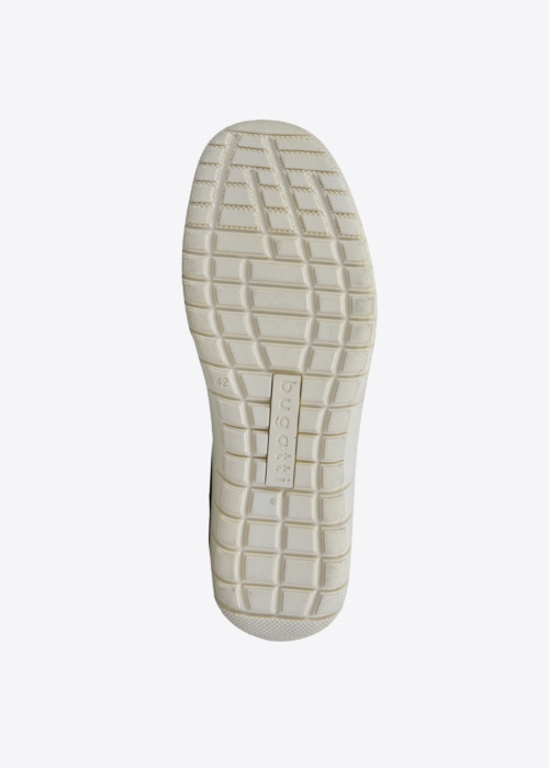 Bugatti laisvalaikio bateliai Bermudas