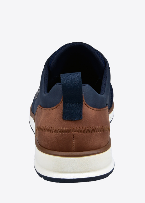 Bugatti laisvalaikio bateliai Artic