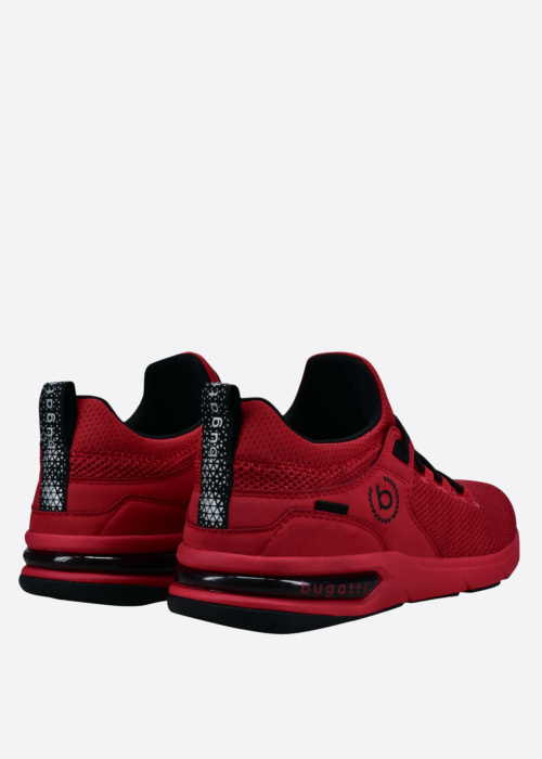 Bugatti laisvalaikio bateliai Numbis