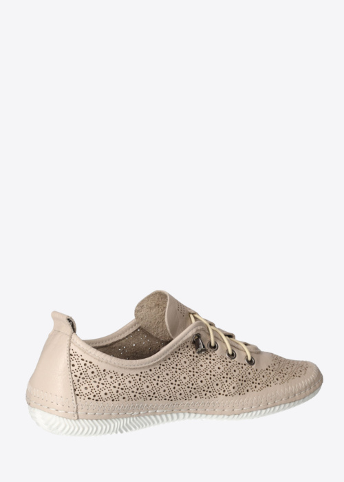 Cosmos laisvalaikio bateliai