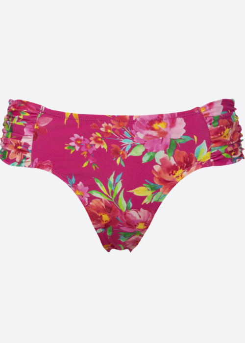 Trofe maudymosi kelnaitės