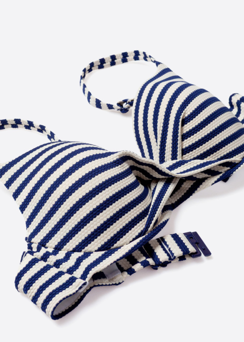 Trofe maudymosi liemenėlė Brac