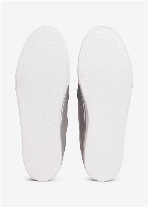 Tommy Hilfiger laisvalaikio batai