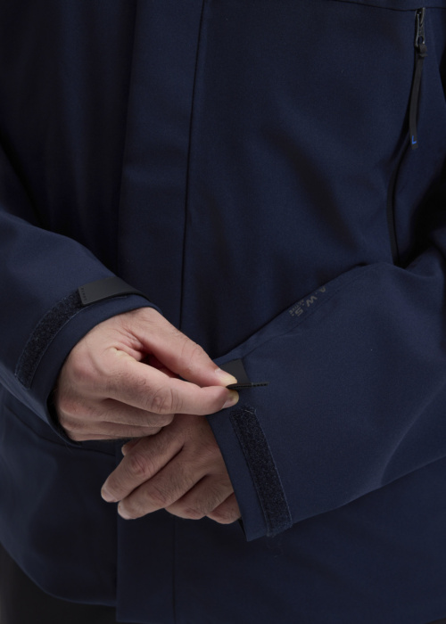 Luhta pavasario-rudens sportinė striukė Arolampi