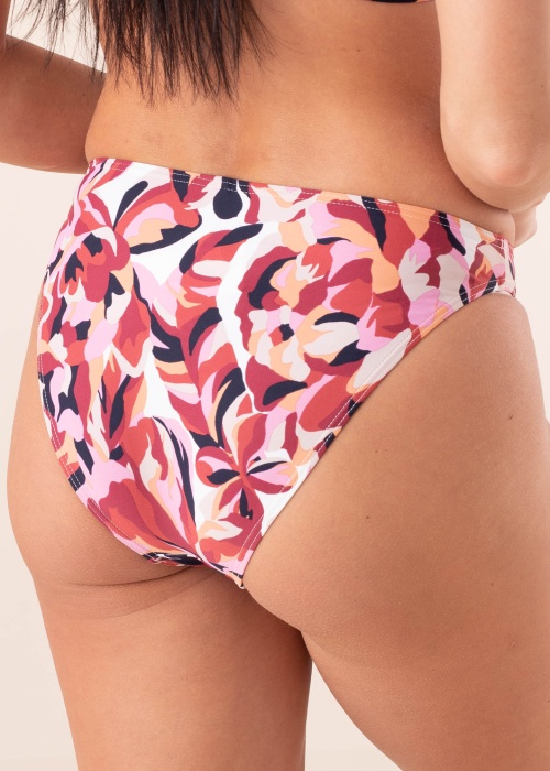 Esprit maudymosi kelnaitės