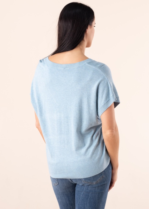 b.young megztinis Pimba1