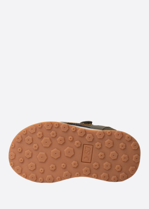 SJ sandalai