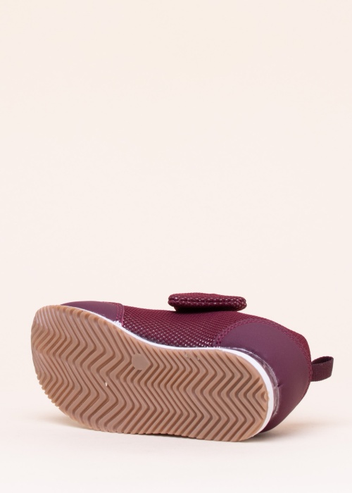 Leomil laisvalaikio bateliai