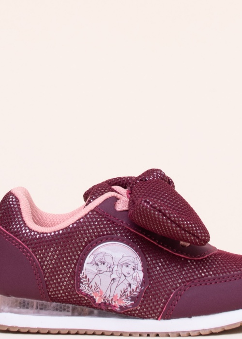 Leomil laisvalaikio bateliai