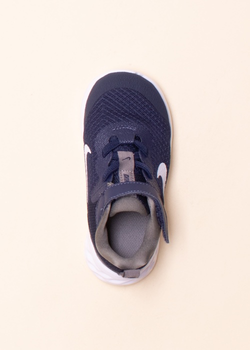 Nike bėgimo bateliai Revolution 6