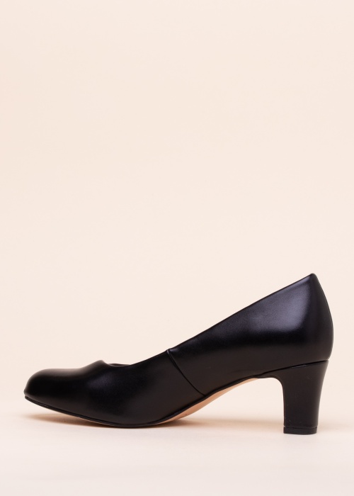 Jana uždari bateliai