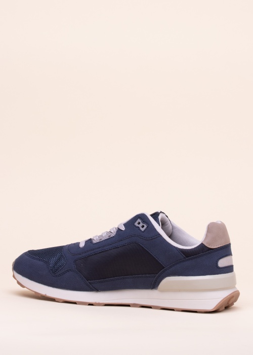 SJ laisvalaikio bateliai