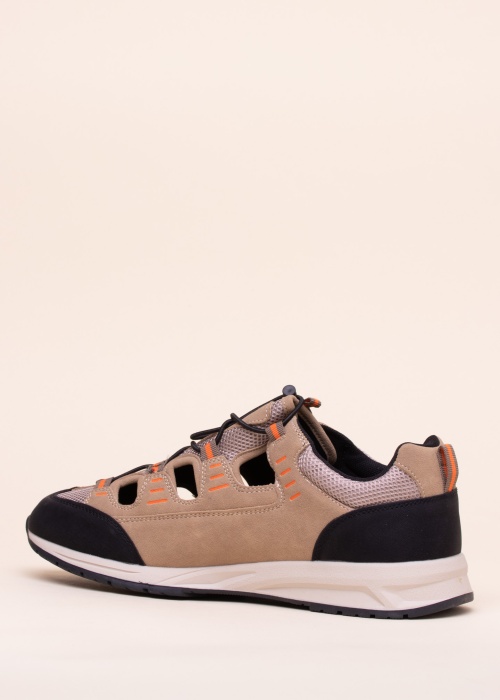 SJ laisvalaikio bateliai