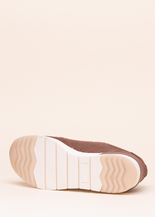 SJ laisvalaikio bateliai