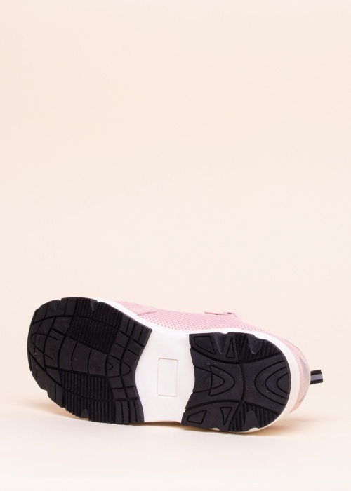 SJ laisvalaikio bateliai