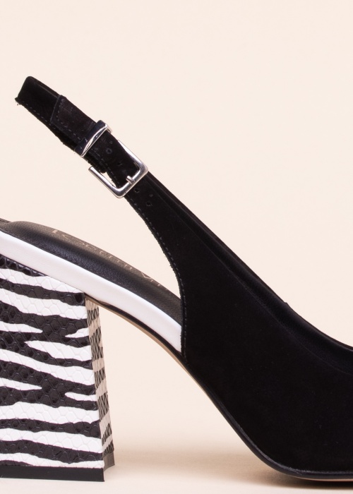 Loretta Vitale bateliai