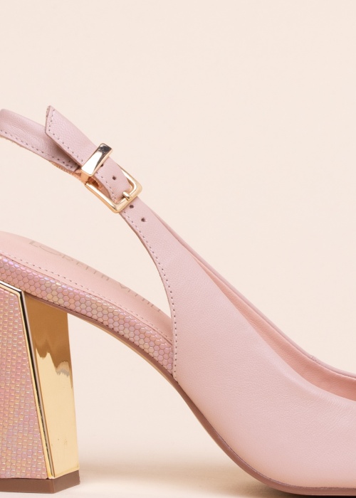 Loretta Vitale bateliai