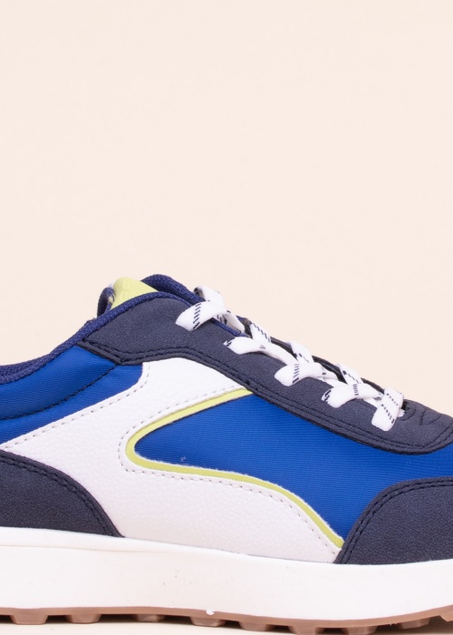 SJ laisvalaikio bateliai