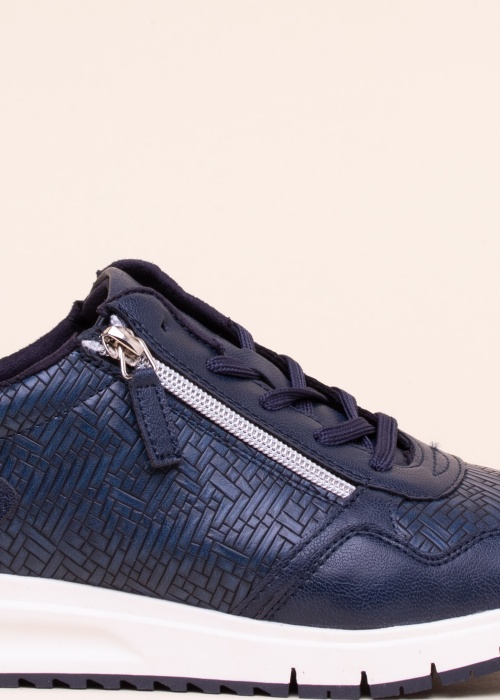 SJ laisvalaikio bateliai