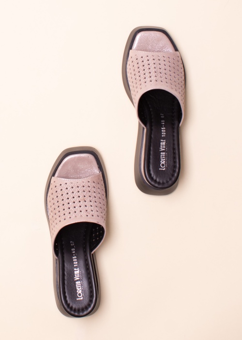 Loretta Vitale bateliai