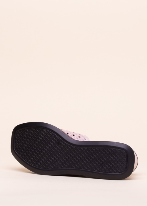 Loretta Vitale bateliai