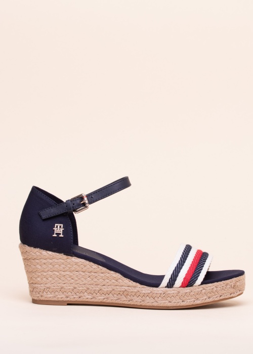 Tommy Hilfiger bateliai
