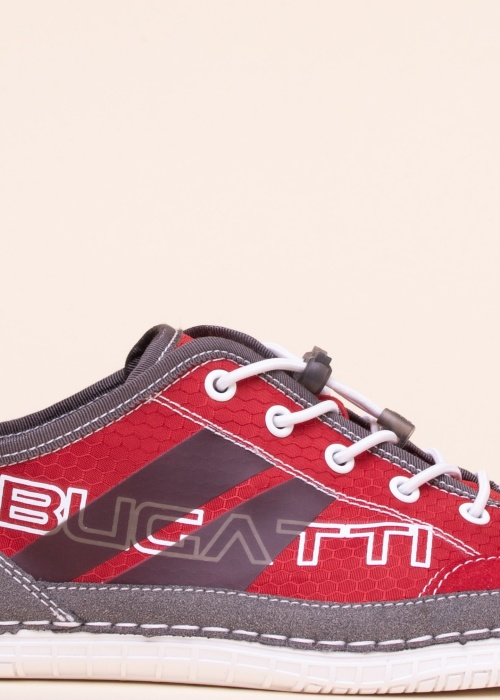 Bugatti laisvalaikio bateliai Bimini