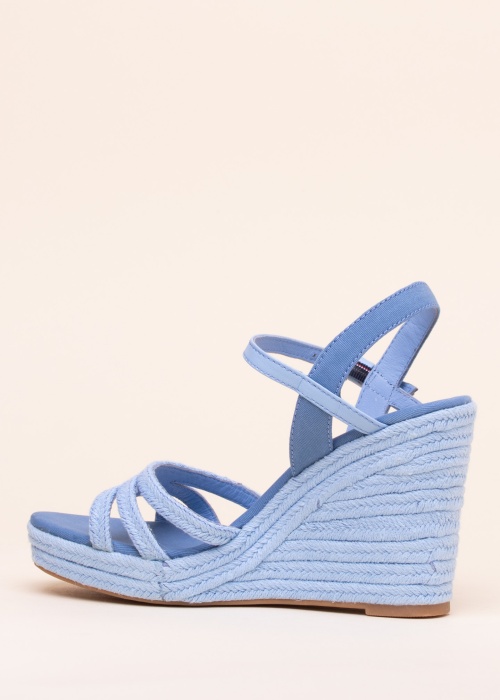 Tommy Hilfiger bateliai