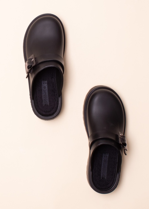 Colors of California sandalai