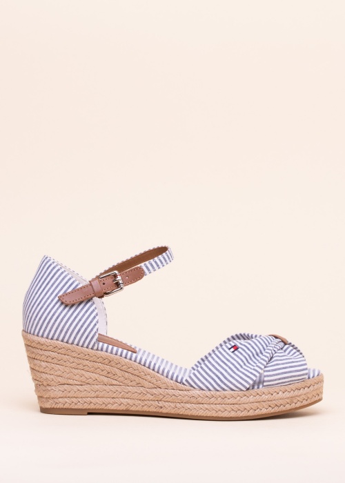 Tommy Hilfiger basutės