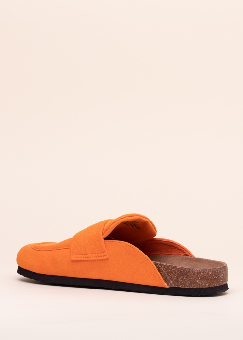 Only sandalai Huston-1