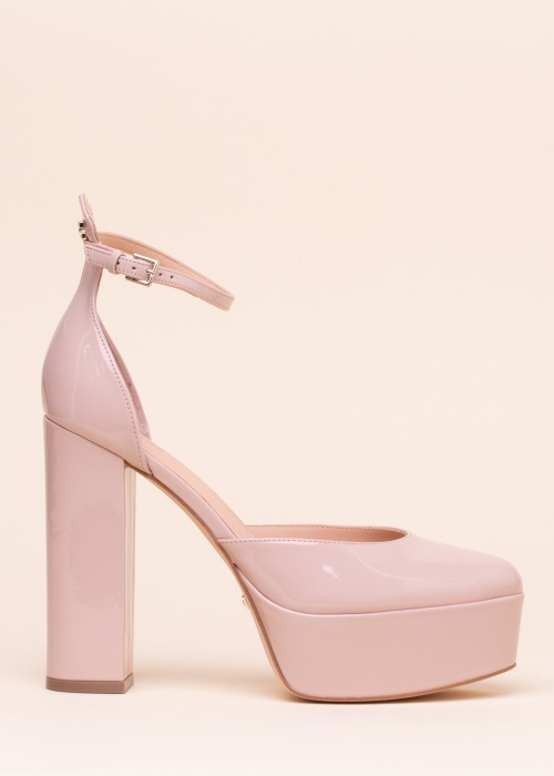 Guess bateliai Calane