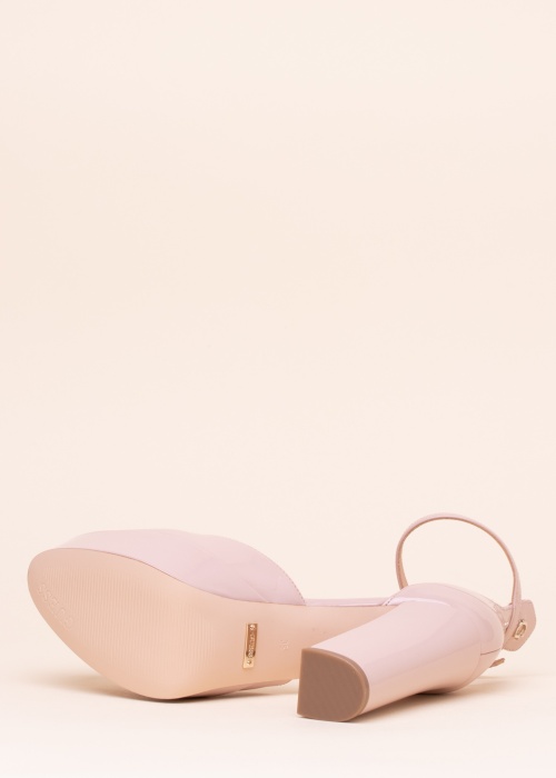 Guess bateliai Calane