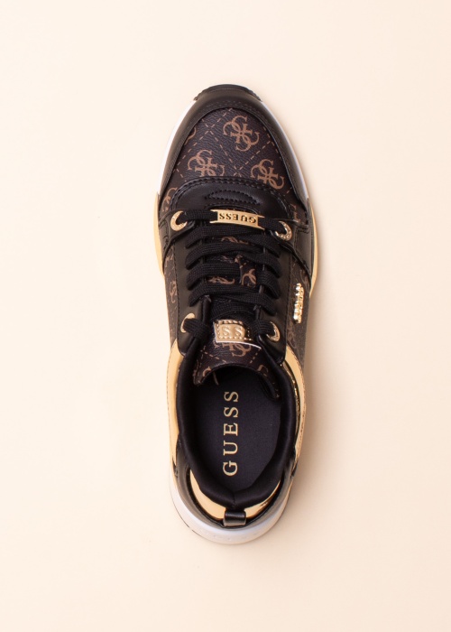 Guess laisvalaikio bateliai Tallyn