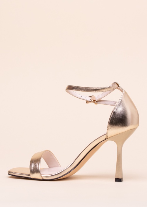 Only bateliai Aubrey-1