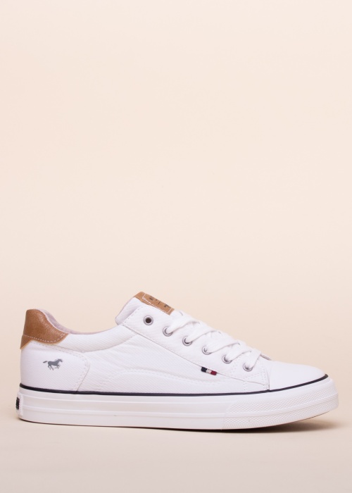 Mustang laisvalaikio batai